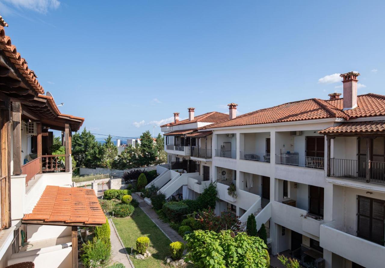 Antique Apartment Афітос Екстер'єр фото